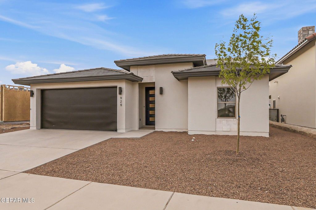 Photo of 929 Ada Lane, El Paso, TX 79932 (MLS # 943257)