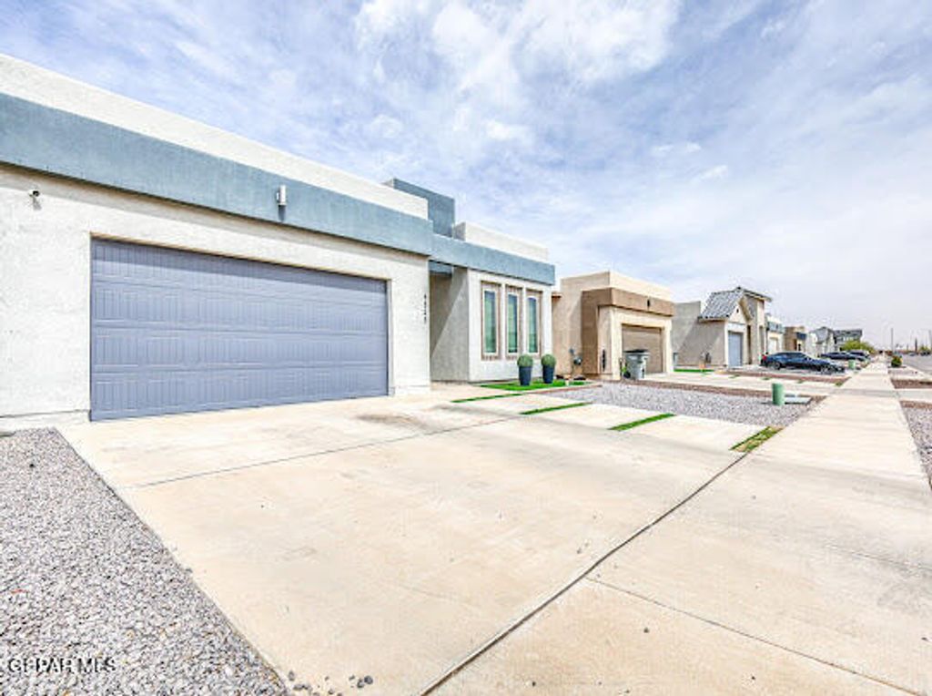 Photo of 14825 JOHN MCNEELY Avenue, El Paso, TX 79938 (MLS # 940365)