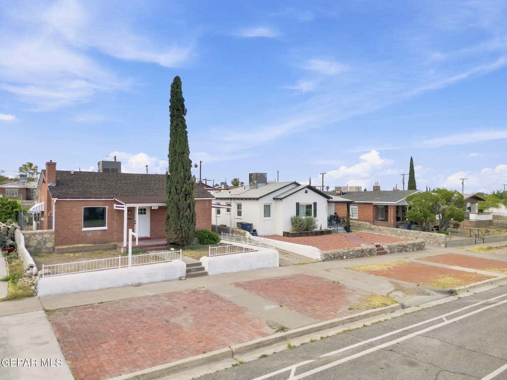 Photo of 3019 FORT Boulevard, El Paso, TX 79930 (MLS # 947787)