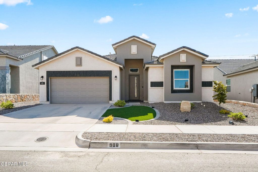 Photo of 908 Crystal Deer Drive, El Paso, TX 79928 (MLS # 942199)