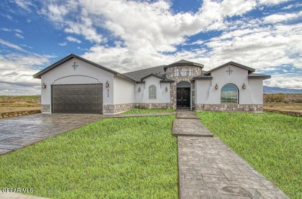 Photo of 7213 Cimarron Rim Drive, El Paso, TX 79911 (MLS # 937093)