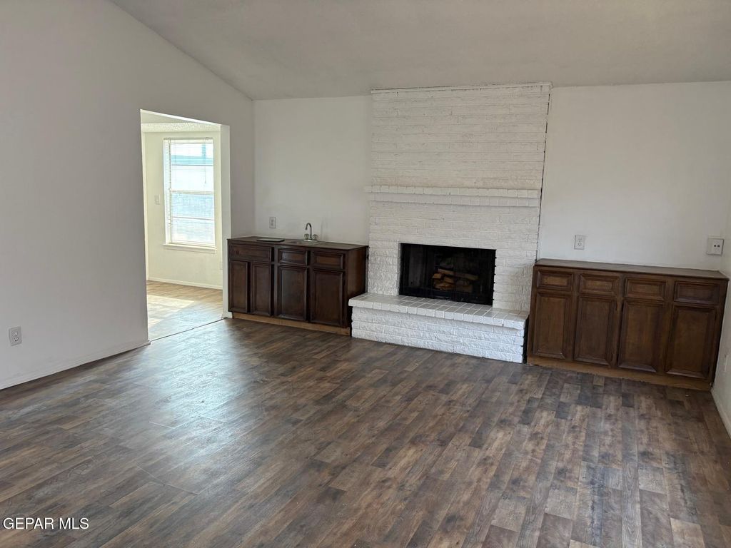 Photo of 11014 PEBBLE HILLS Boulevard, El Paso, TX 79936 (MLS # 940355)