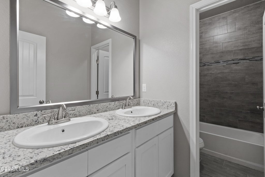 Photo of 321 Kindred Drive, Clint, TX 79836 (MLS # 947363)