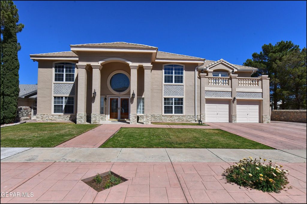 Photo of 573 BLUFF CANYON Circle, El Paso, TX 79912 (MLS # 942783)