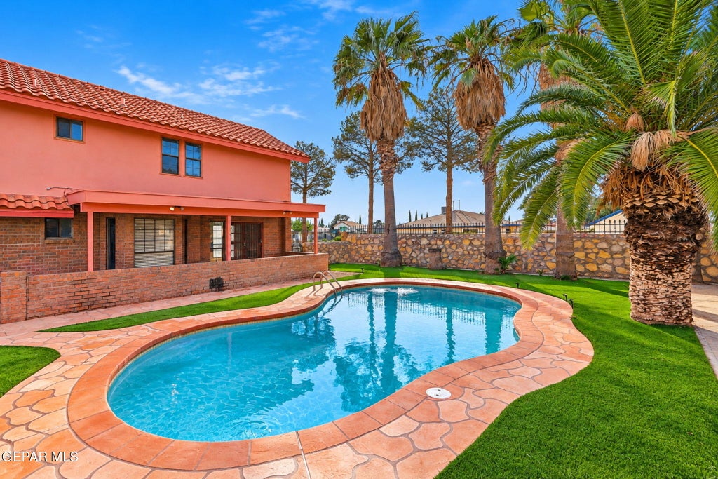 Photo of 11613 JAMES GRANT Drive, El Paso, TX 79936 (MLS # 953665)