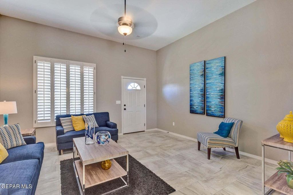 Photo of 13825 Margaret Ponce Avenue, Horizon City, TX 79928 (MLS # 941691)