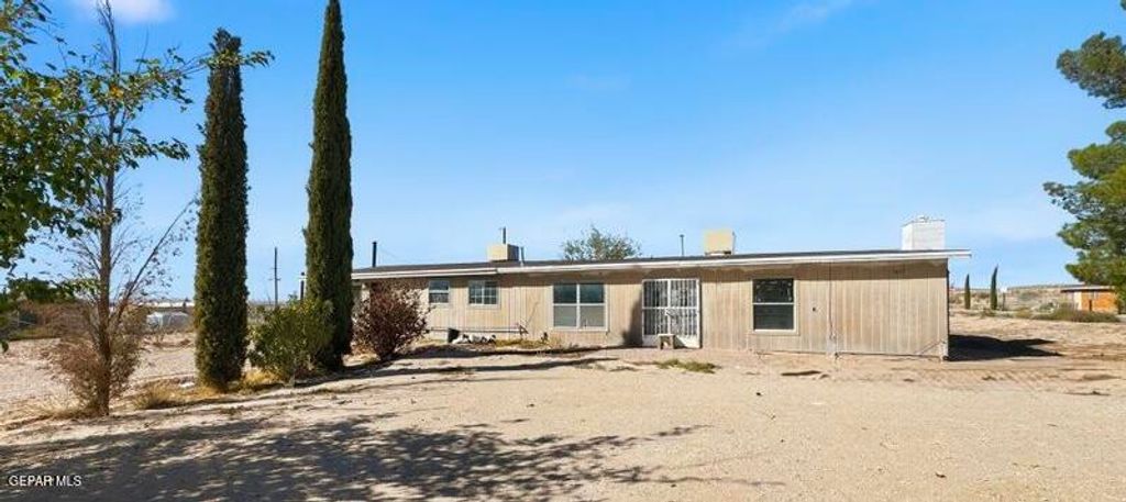 Photo of 1657 Wolsey Drive, Clint, TX 79836 (MLS # 934541)