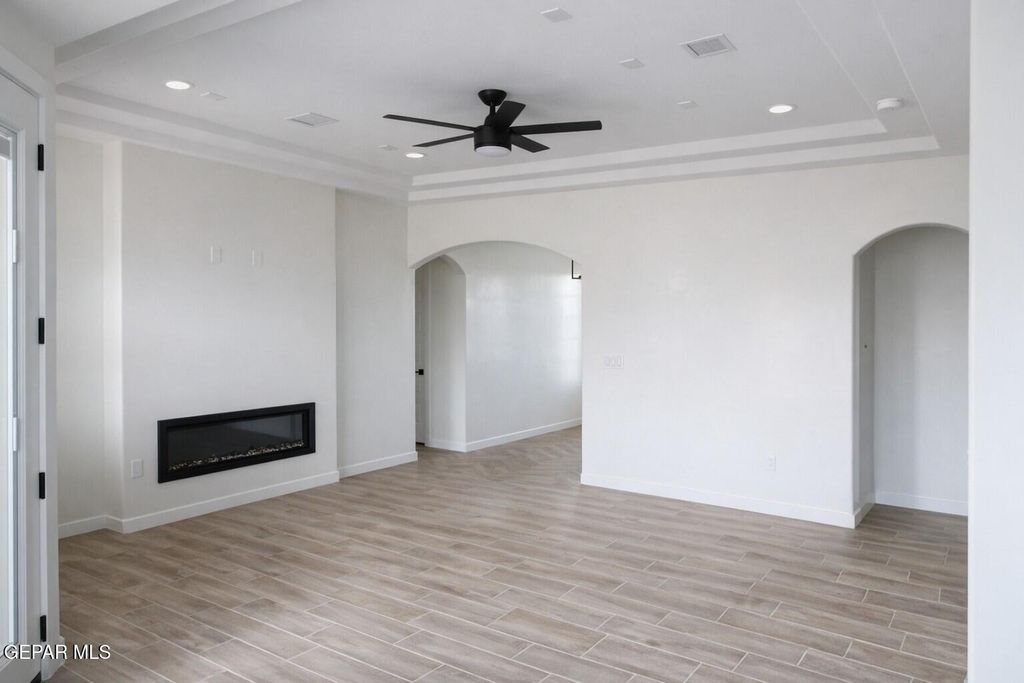 Photo of 14732 Sonoma Breeze Court, Horizon City, TX 79928 (MLS # 942924)