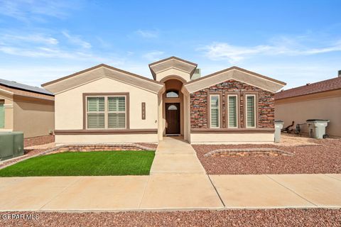 1908 THOMAS LACKLAND Street El Paso TX 79938