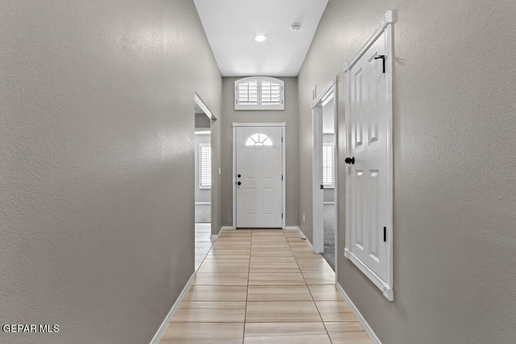 1908 THOMAS LACKLAND Street