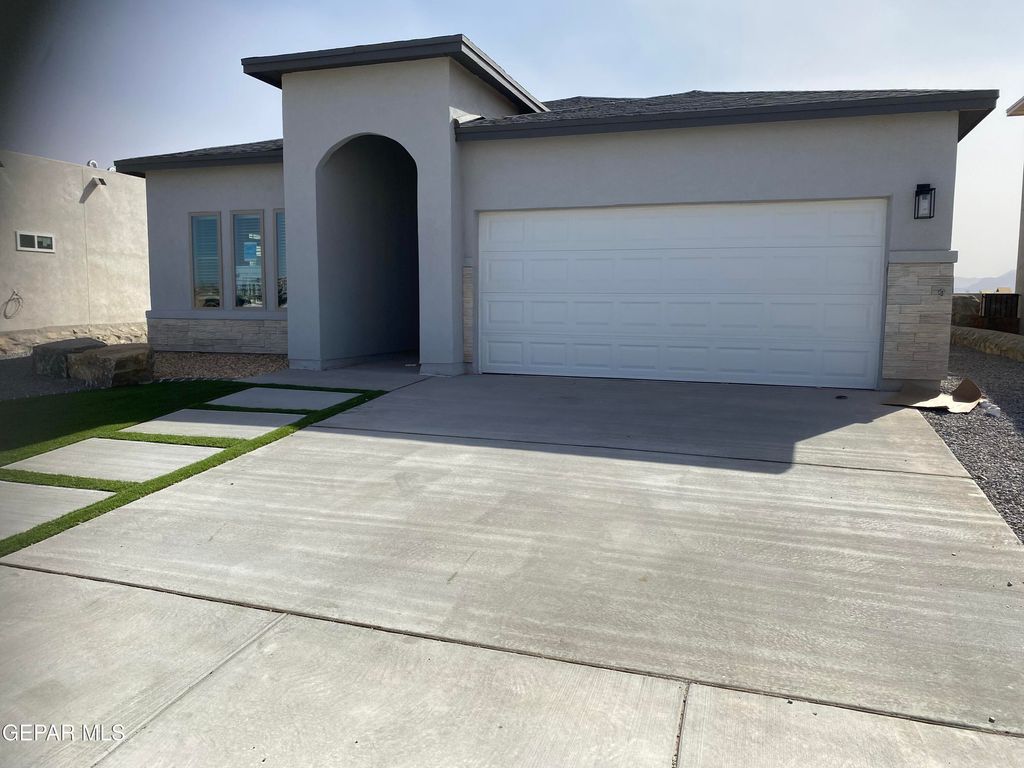 Photo of 12705 Cono Norte Drive, El Paso, TX 79934 (MLS # 937204)