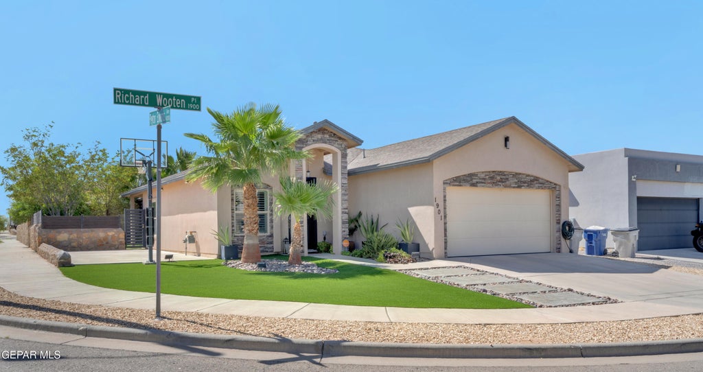 Photo of 1901 RICHARD WOOTEN Place, El Paso, TX 79938 (MLS # 950016)