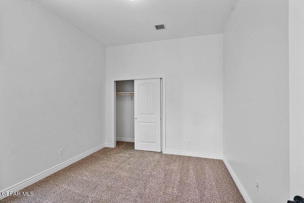 Photo of 13972 Paseo Central Avenue, Horizon City, TX 79928 (MLS # 931060)