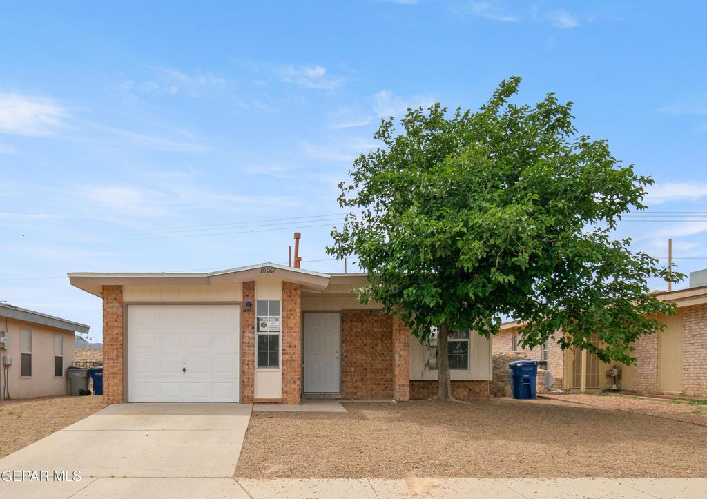 Photo of 10967 STONEBRIDGE Drive, El Paso, TX 79934 (MLS # 942830)