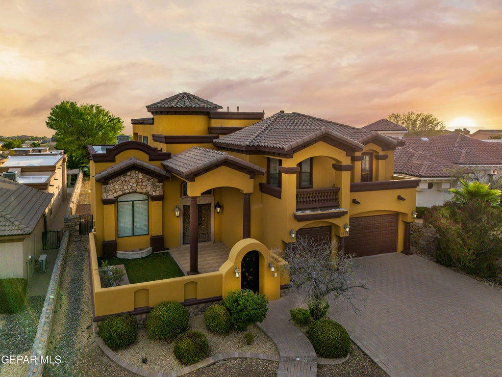 Photo of 1255 FRANKLIN RAVEN Place, El Paso, TX 79912 (MLS # 947166)