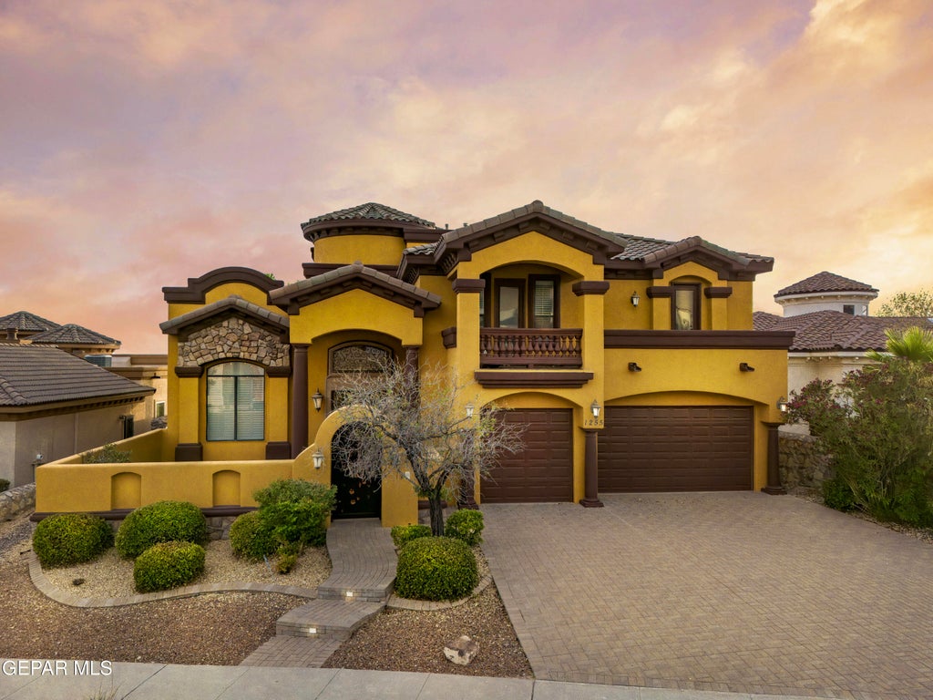 Photo of 1255 FRANKLIN RAVEN Place, El Paso, TX 79912 (MLS # 947166)