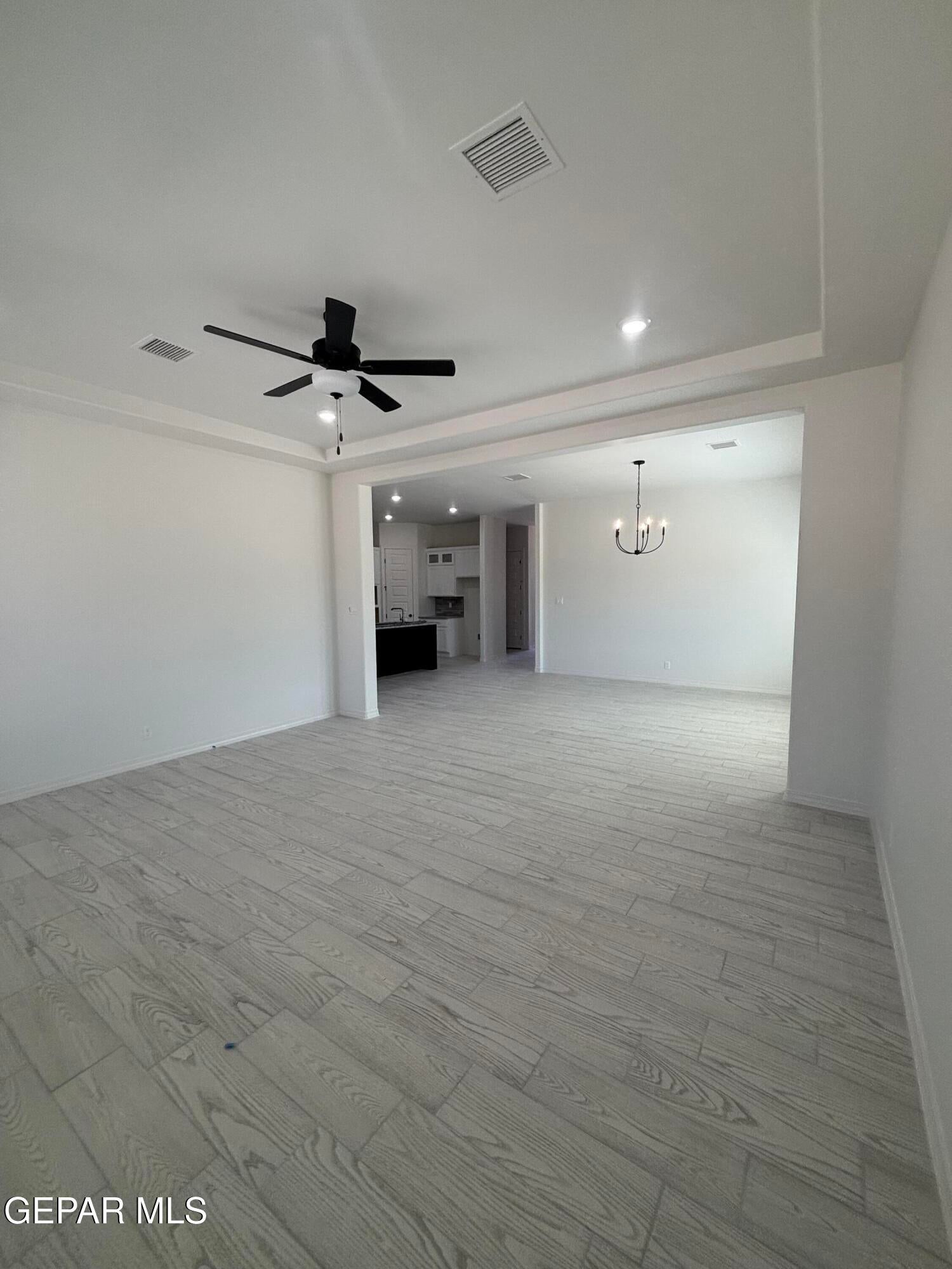 6117 PATRICIA ELENA Place