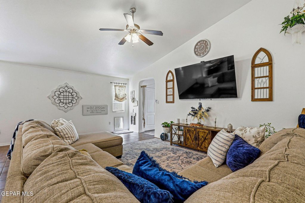 Photo of 14191 JOHN SCAGNO, El Paso, TX 79938 (MLS # 943106)