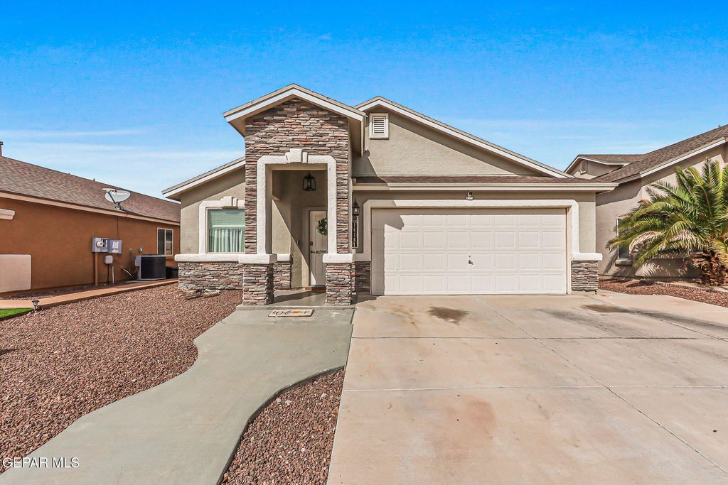 Photo of 14191 JOHN SCAGNO, El Paso, TX 79938 (MLS # 943106)