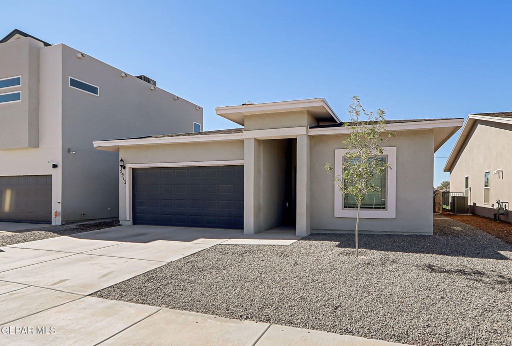 Photo of 5913 Ruidoso Downs Street, El Paso, TX 79932 (MLS # 933152)