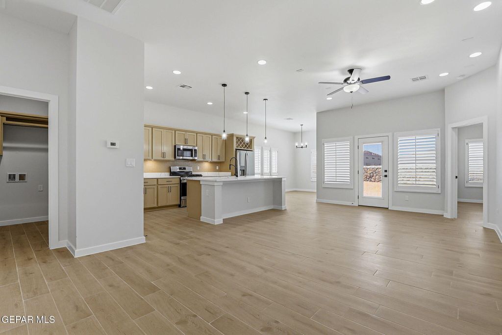 Photo of 15048 RESOLVE Drive, El Paso, TX 79938 (MLS # 940584)