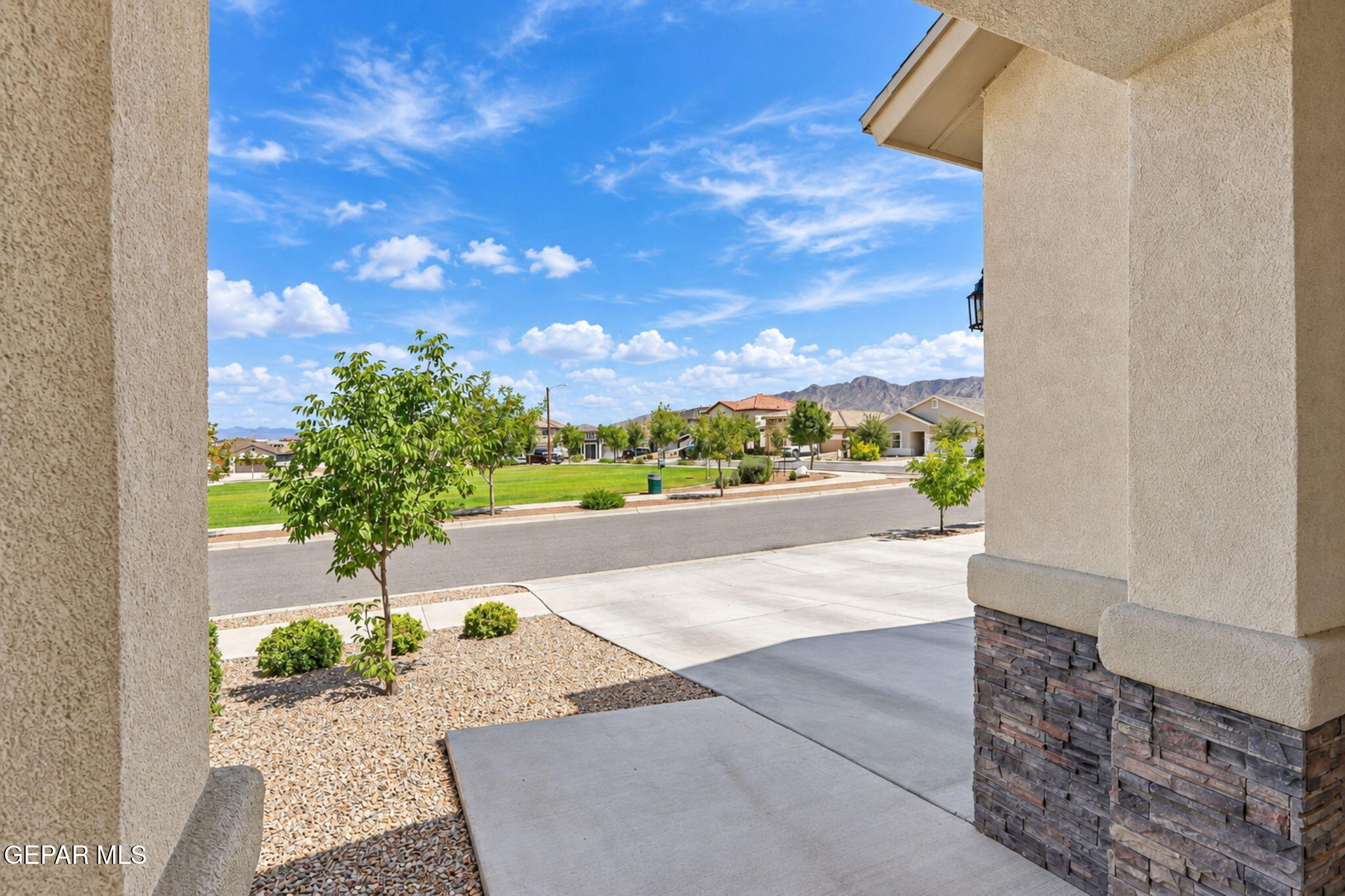7304 GLACIER Drive