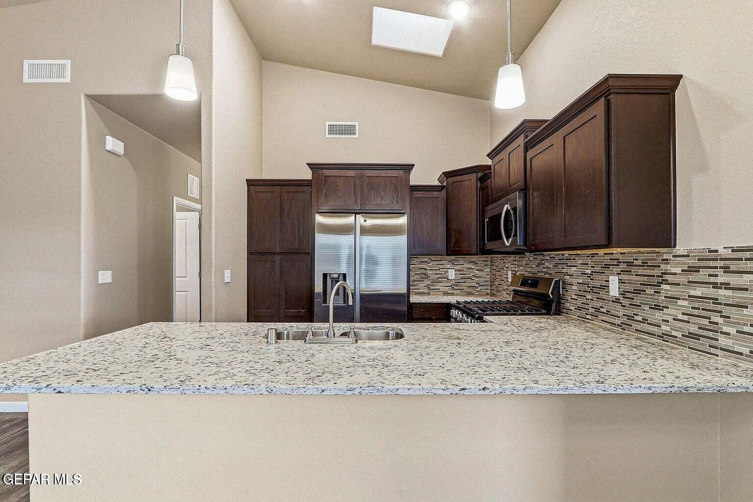 5933 RUIDOSO DOWNS Street