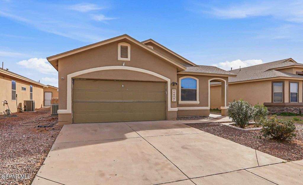 Photo of 14218 N POINT Avenue, El Paso, TX 79938 (MLS # 939261)