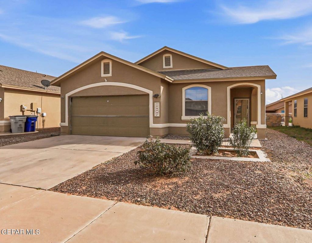 Photo of 14218 N POINT Avenue, El Paso, TX 79938 (MLS # 939261)