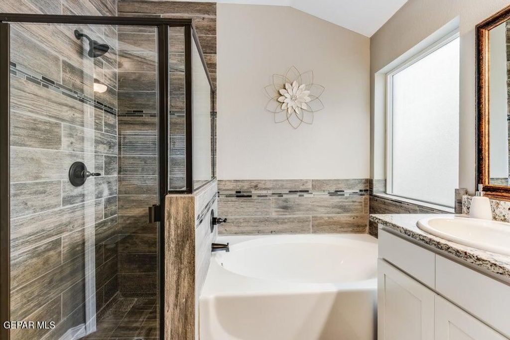 Photo of 7400 Norte Brasil Drive, El Paso, TX 79934 (MLS # 930832)