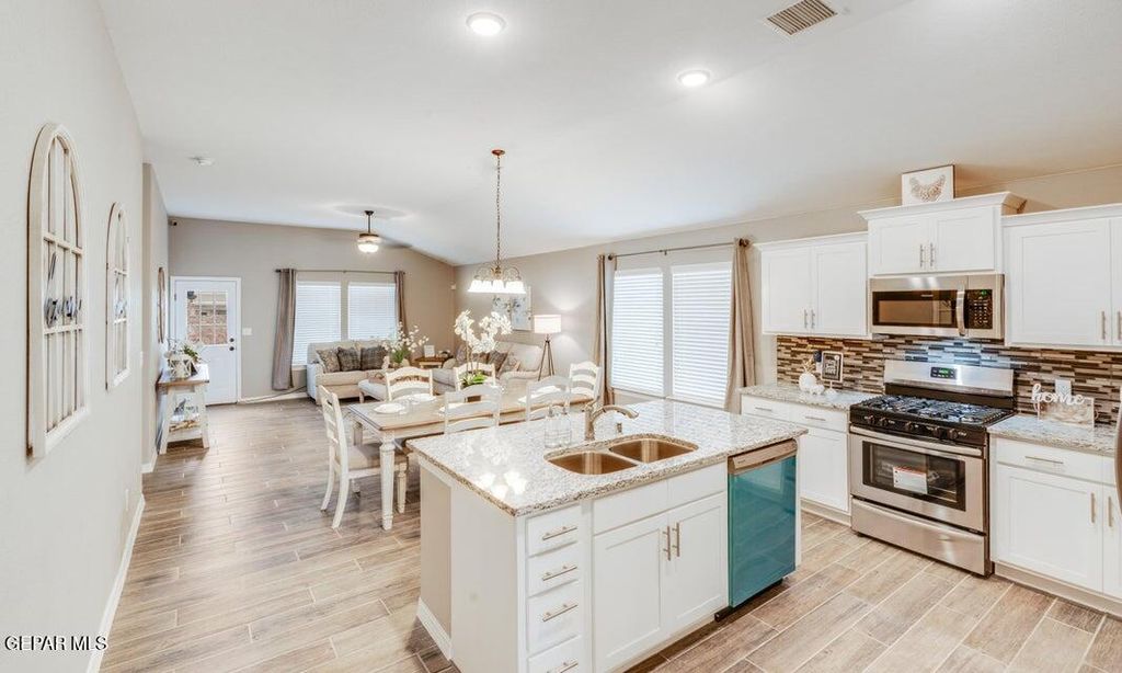 Photo of 7400 Norte Brasil Drive, El Paso, TX 79934 (MLS # 930832)