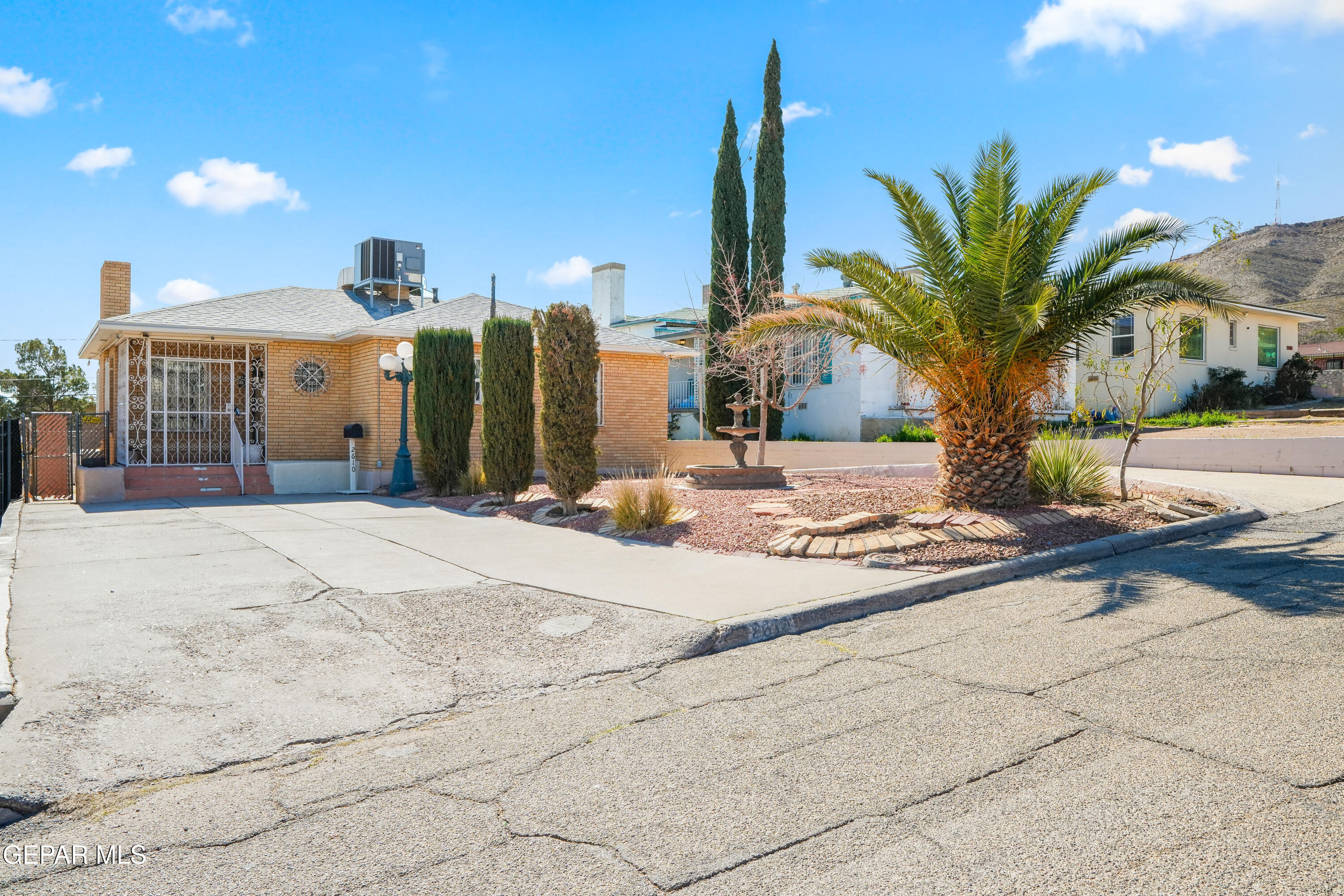 2610 Frankfort Avenue