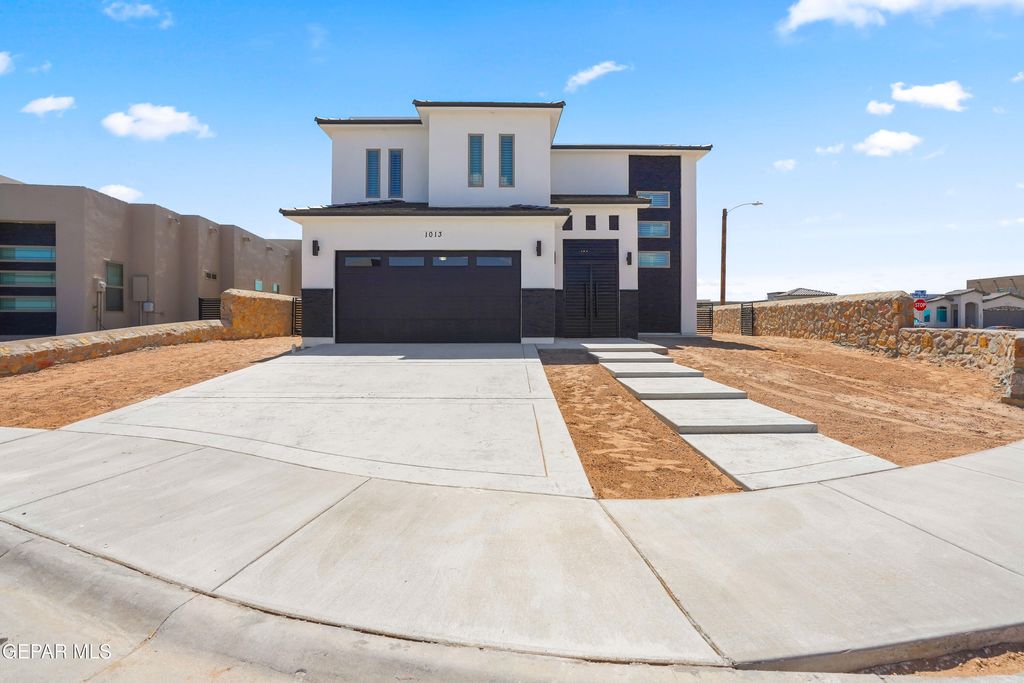Photo of 2813 Tierra Garden Drive, El Paso, TX 79938 (MLS # 932122)