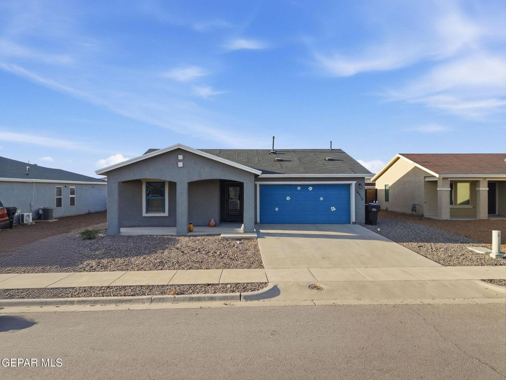 Photo of 14317 Paraiso Drive, Horizon City, TX 79928 (MLS # 942452)