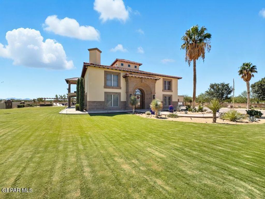 Photo of 3 PASEO DE PAZ Lane, El Paso, TX 79932 (MLS # 943704)