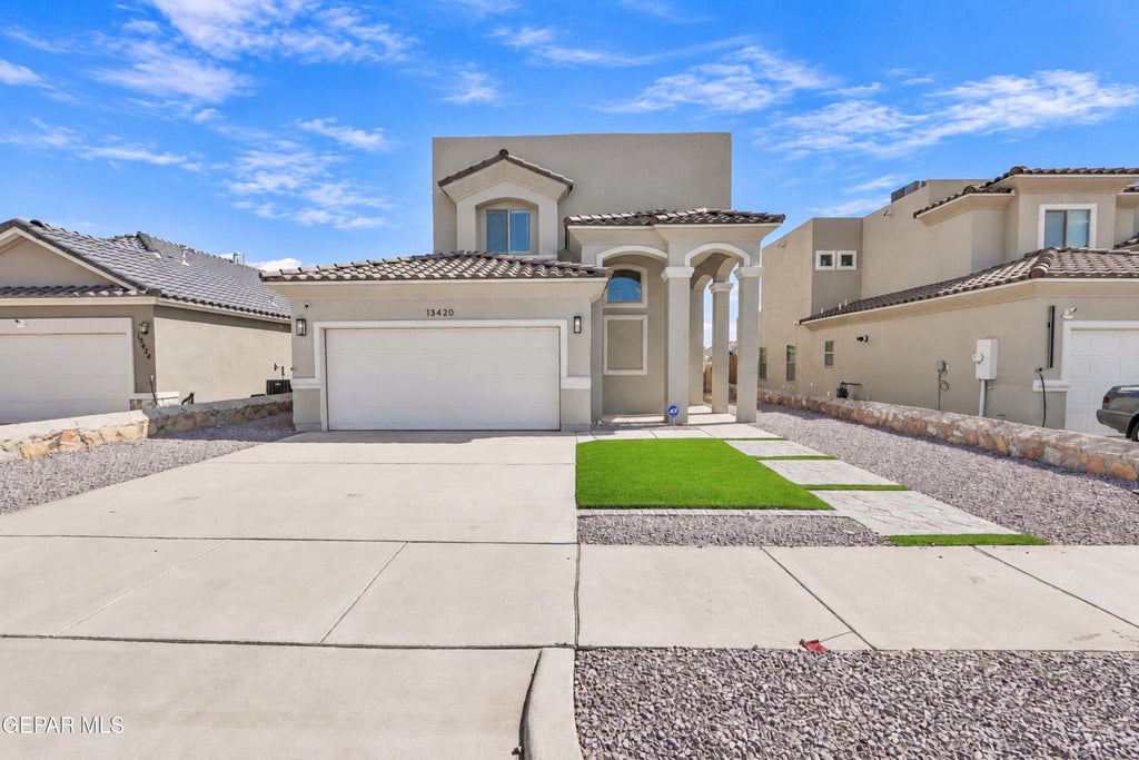 Photo of 13420 HIGHWORTH Drive, Horizon City, TX 79928 (MLS # 950839)