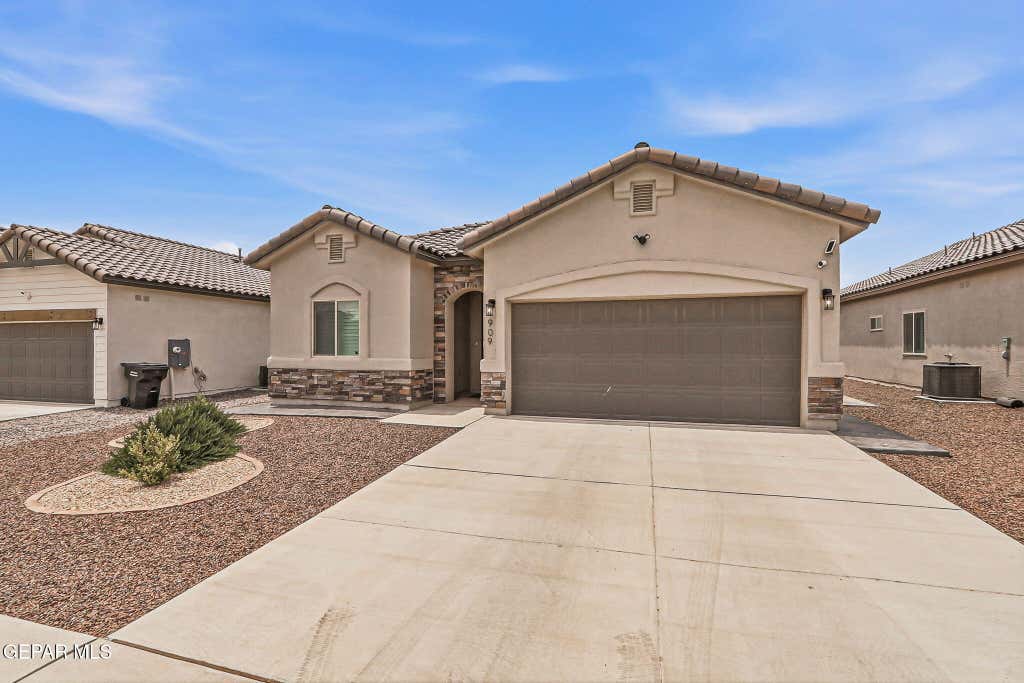Photo of 909 INDIGO SKY Street, El Paso, TX 79928 (MLS # 948632)