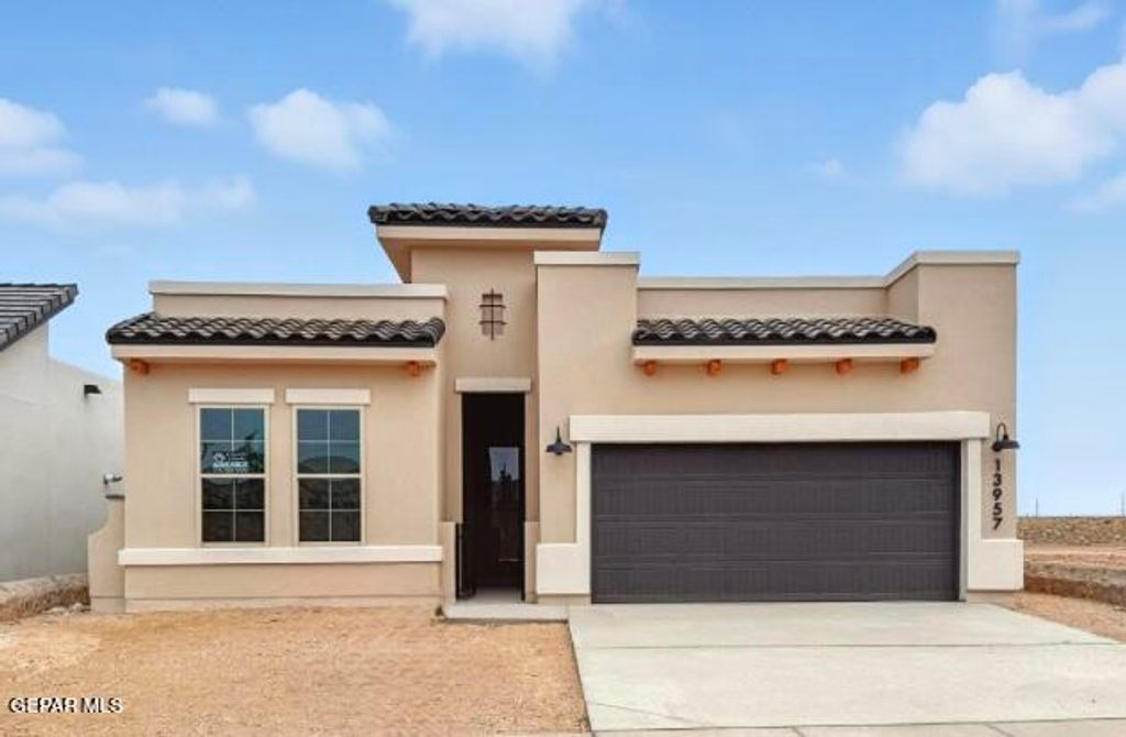 Photo of 13957 Paseo Honor Court, Horizon City, TX 79928 (MLS # 931051)