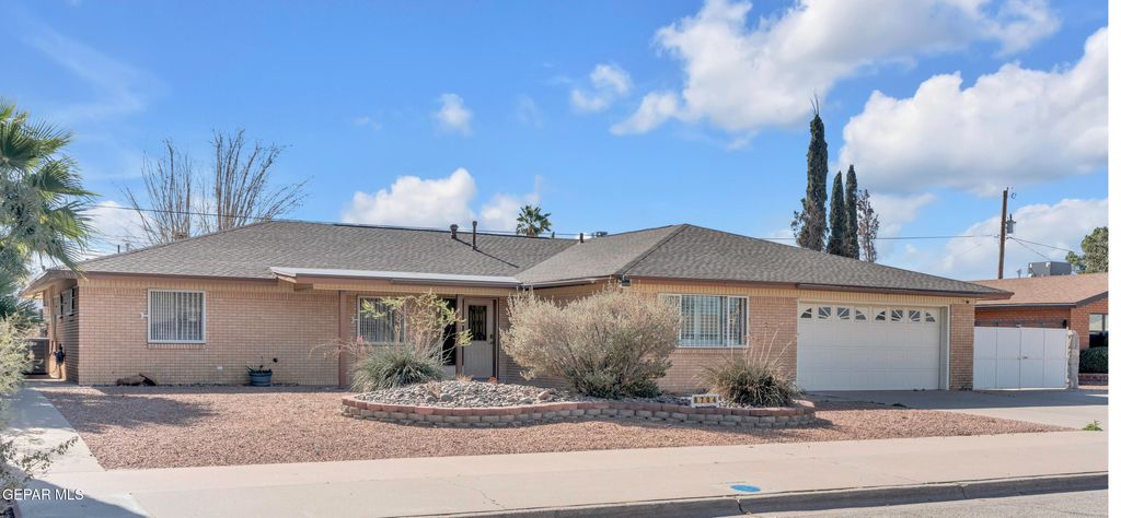 Photo of 8704 LAIT Drive, El Paso, TX 79925 (MLS # 936605)