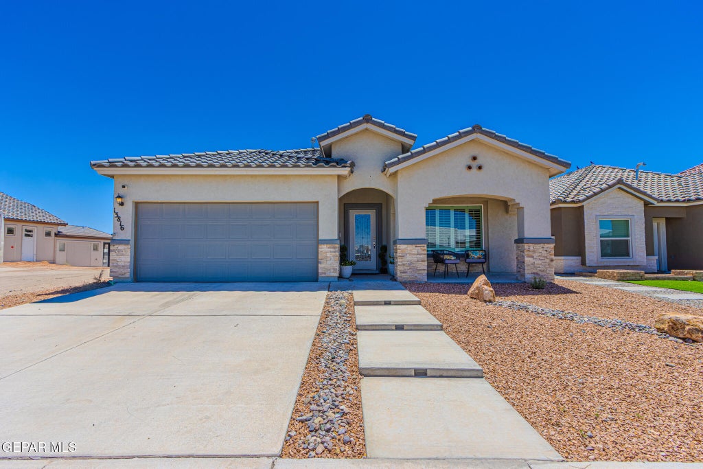 Photo of 13816 Paseo Celeste Drive, Horizon City, TX 79928 (MLS # 945264)