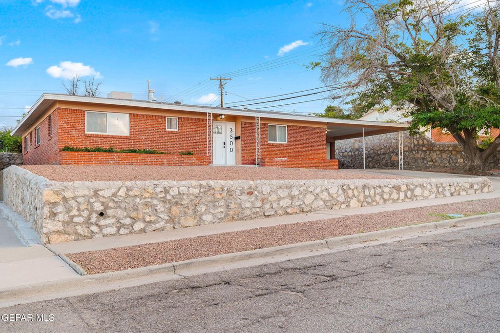 Photo of 3500 ZIRCON Drive, El Paso, TX 79904 (MLS # 945708)