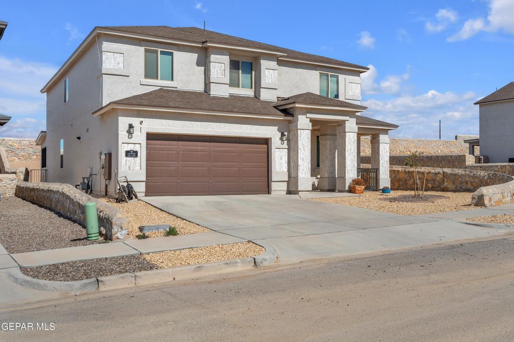 Photo of 12733 Silver Streak Avenue, Horizon City, TX 79928 (MLS # 938419)