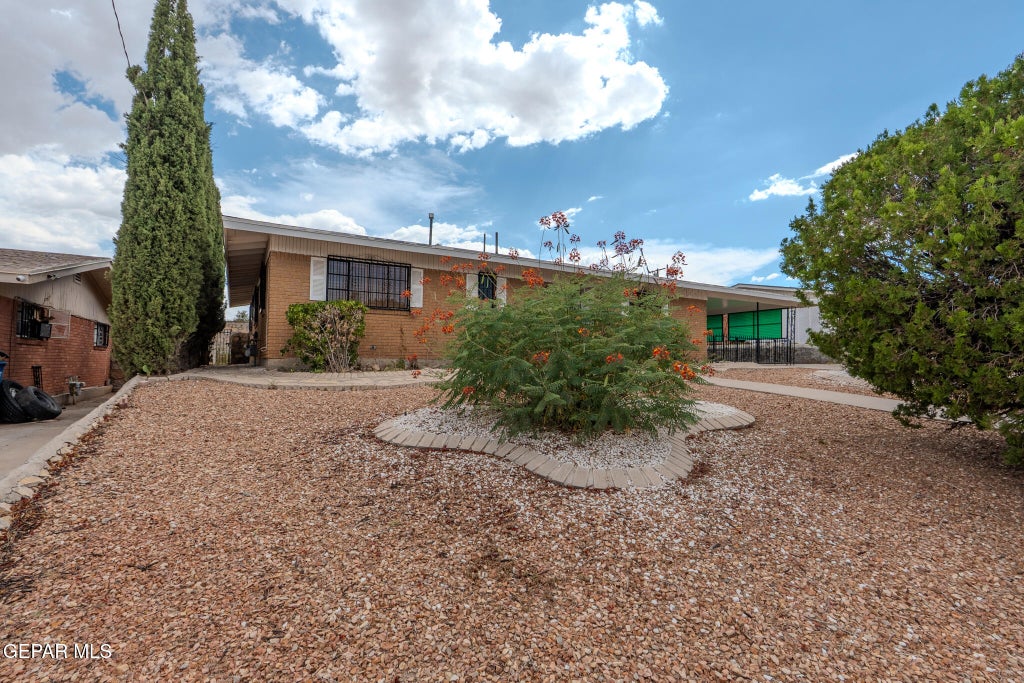 Photo of 3506 HERCULES Avenue, El Paso, TX 79904 (MLS # 949375)