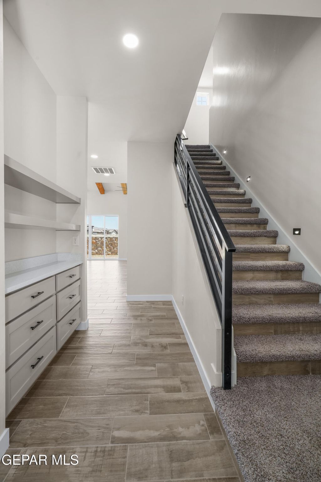 Photo of 609 Lacey Oad Way, El Paso, TX 79928 (MLS # 943098)