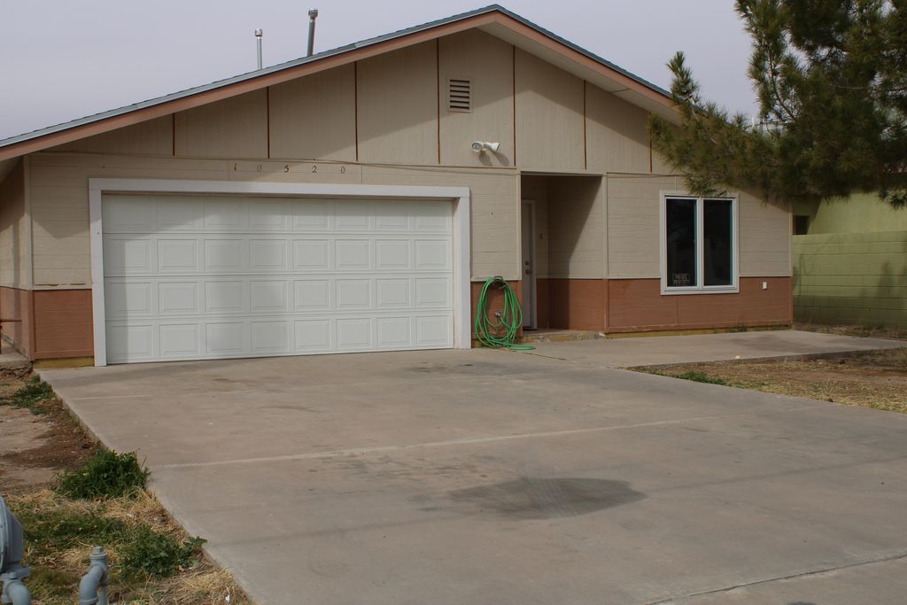 Photo of 10520 Santa Paula Drive, Socorro, TX 79927 (MLS # 948225)