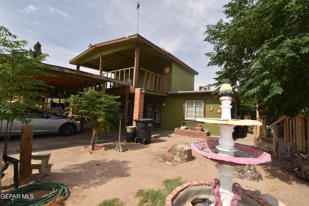 Photo of 8141 KIELY Road, Vinton, TX 79821 (MLS # 952757)