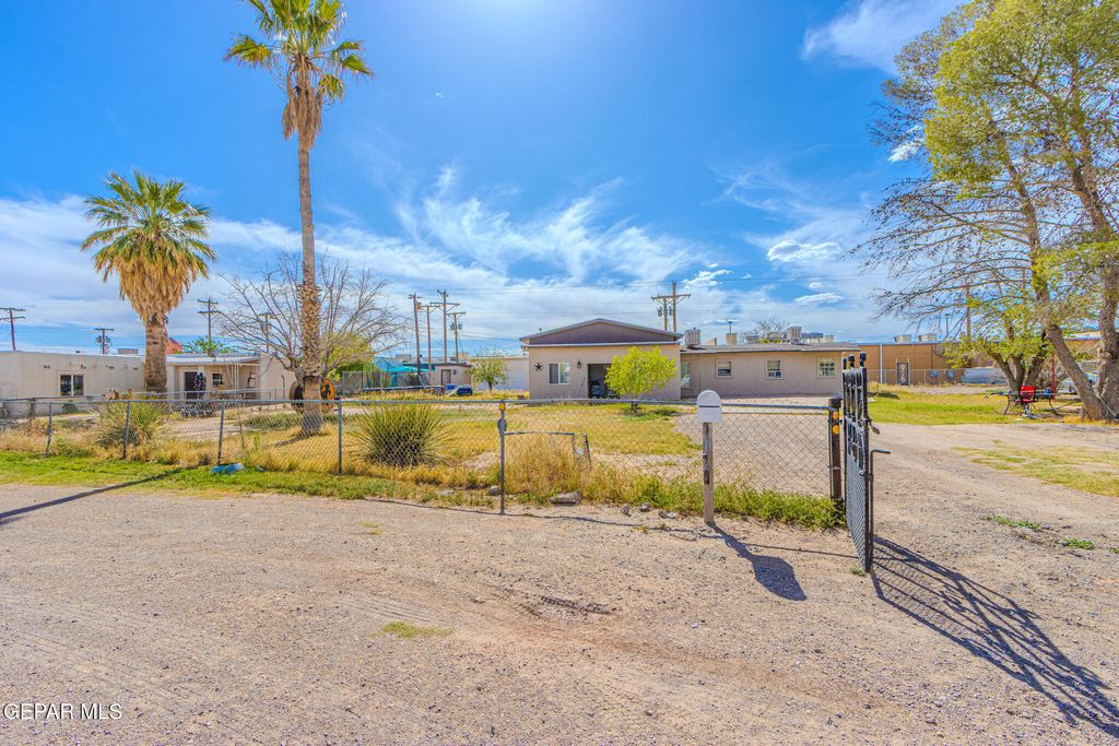 Photo of 9966 MELISSA Circle, Socorro, TX 79927 (MLS # 942632)