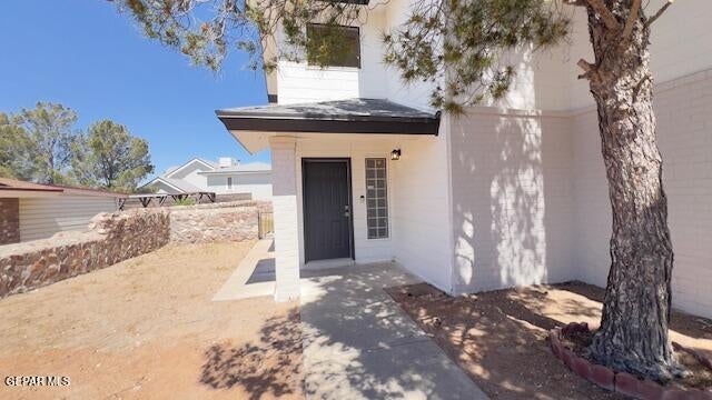 Photo of 7013 ECHO CLIFFS Drive, El Paso, TX 79912 (MLS # 940889)