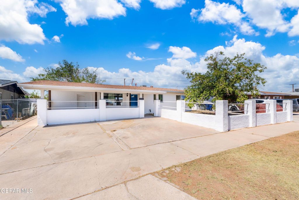 Photo of 5709 MACON Lane, El Paso, TX 79924 (MLS # 936746)