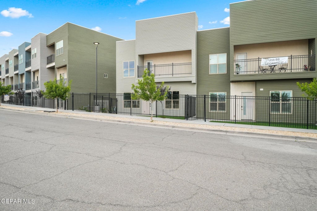 Photo of 201 Desert Pass Street #B-7, El Paso, TX 79912 (MLS # 947407)